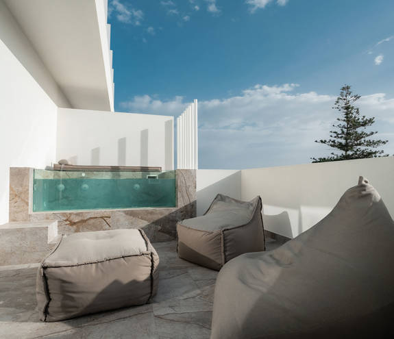 Ethereal White Resort Luxury Suite Plunge Pool balcony